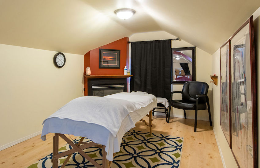 Massage Therapy treatment room at Fairview Chiropractic Centre in Northern Alberta